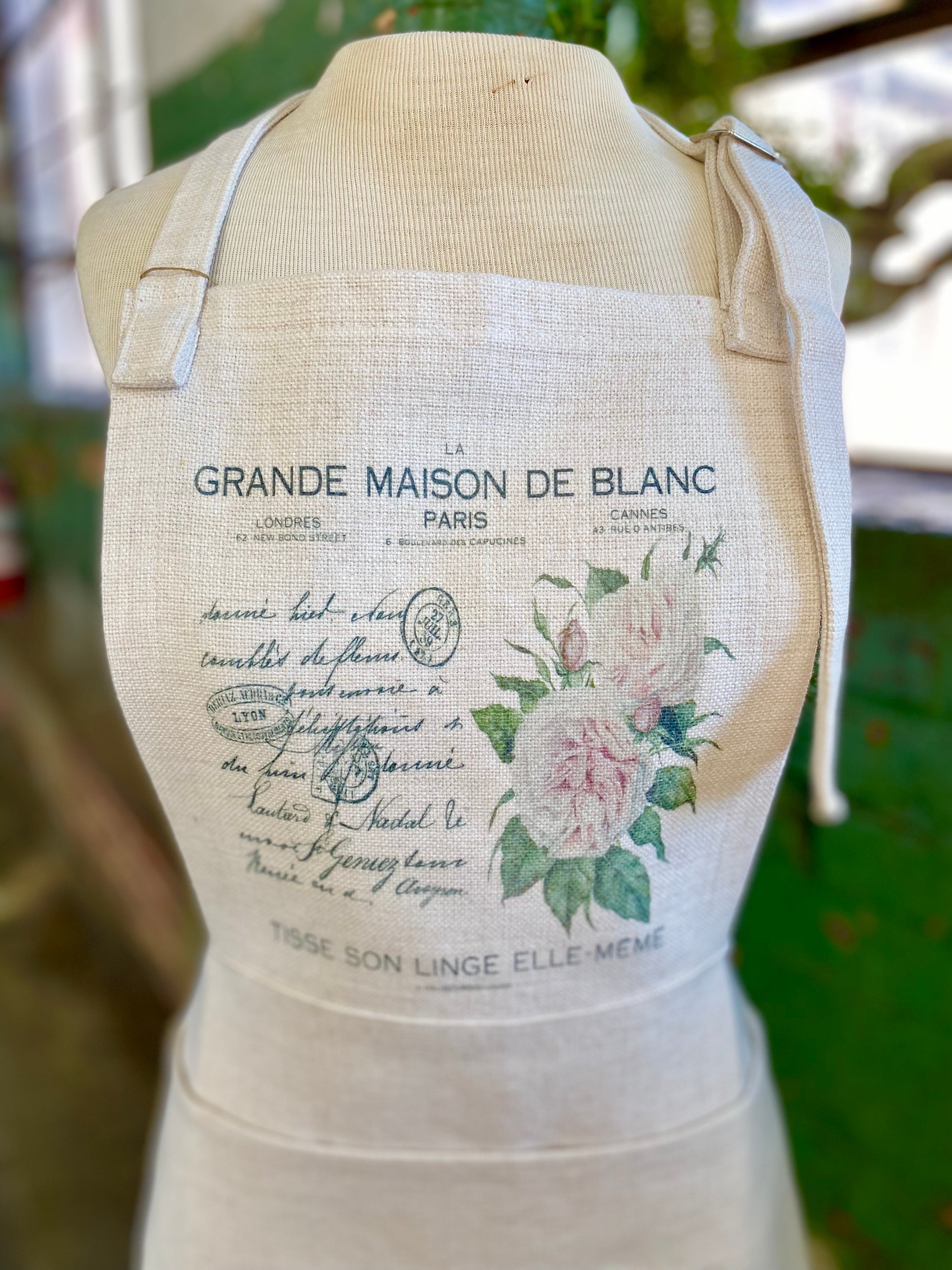 Ruffled Apron - Grande Maison de Blanc Roses | Rafael's Table